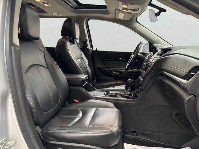 2017 Chevrolet Traverse AWD 4dr LT w/2LT - 22966022 - 24