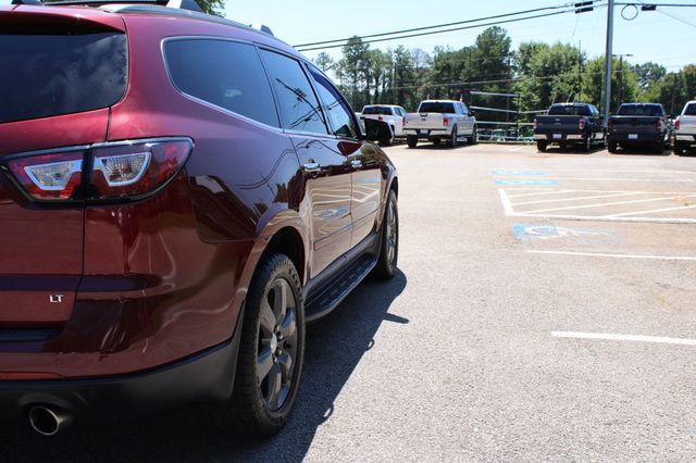 2017 Chevrolet Traverse AWD 4dr LT w/2LT - 23066754 - 32