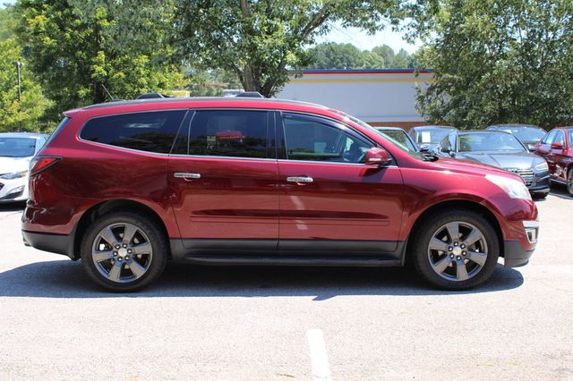 2017 Chevrolet Traverse AWD 4dr LT w/2LT - 23066754 - 4