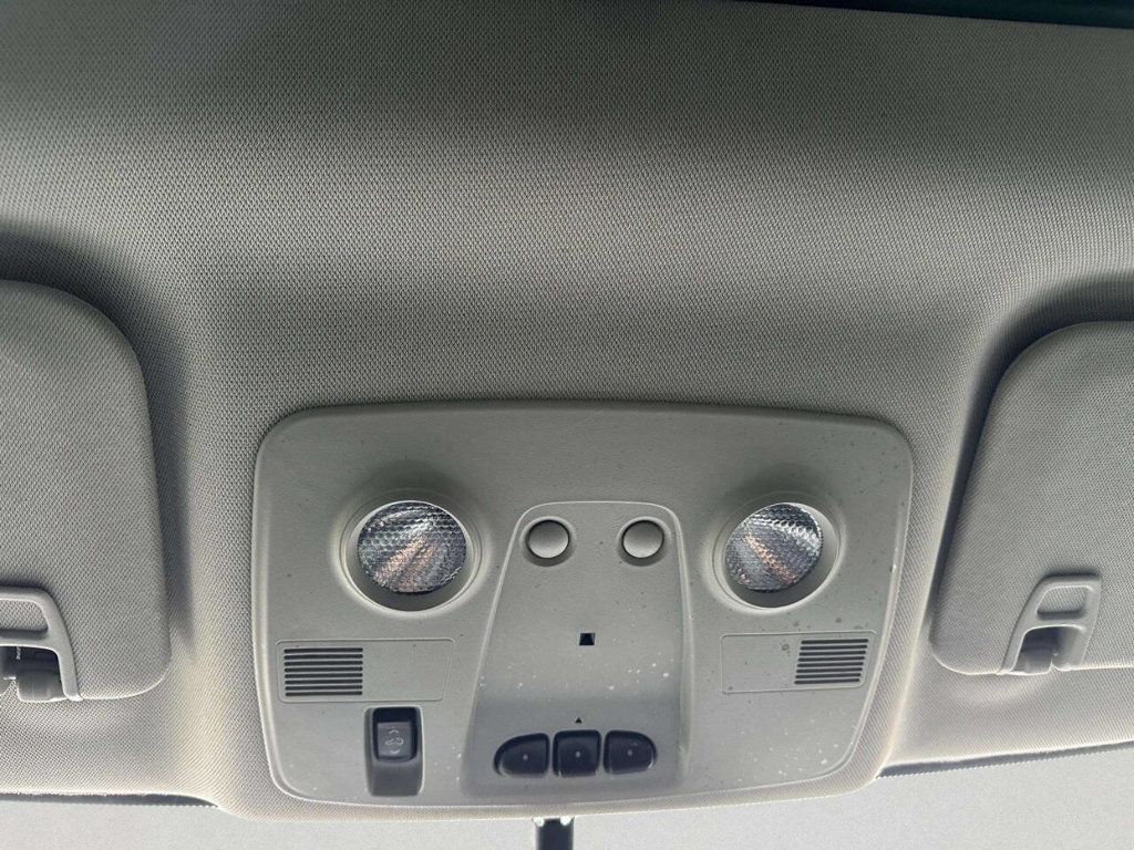 2017 Chevrolet Traverse AWD 4dr Premier - 22989540 - 37