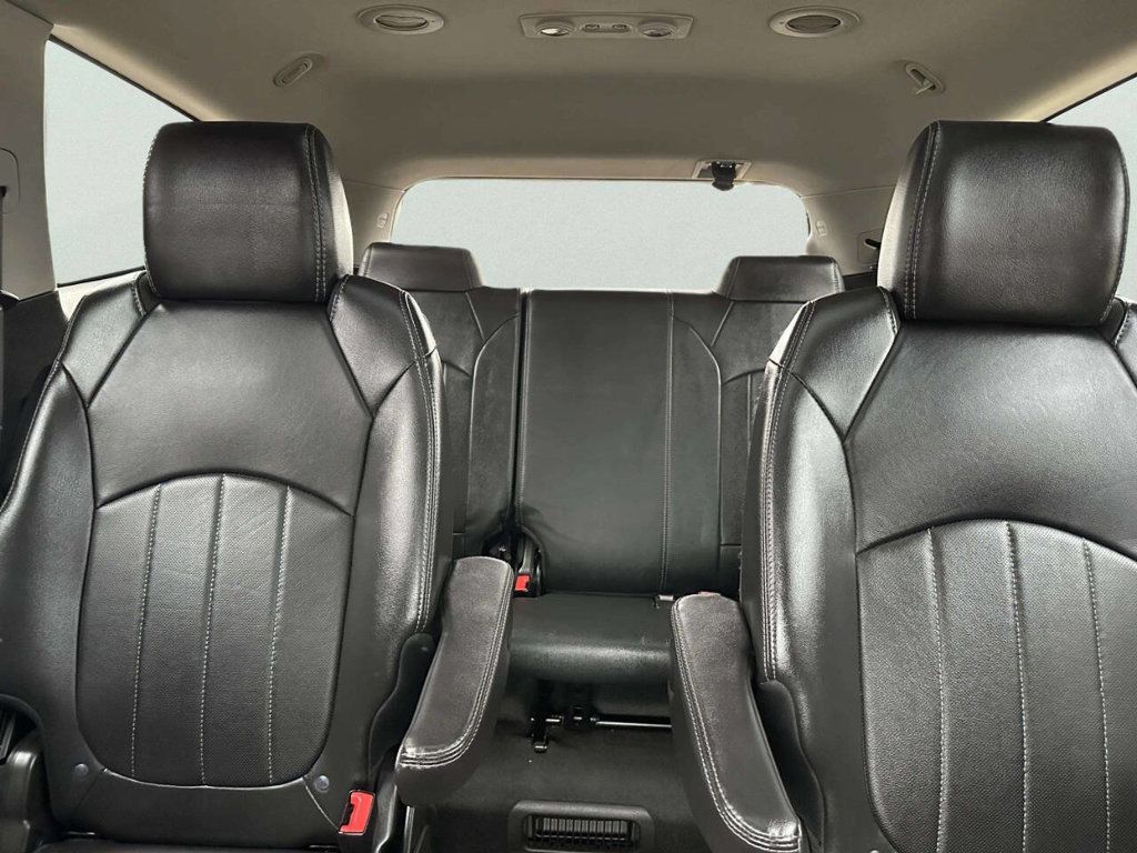 2017 Chevrolet Traverse AWD 4dr Premier - 22989540 - 38