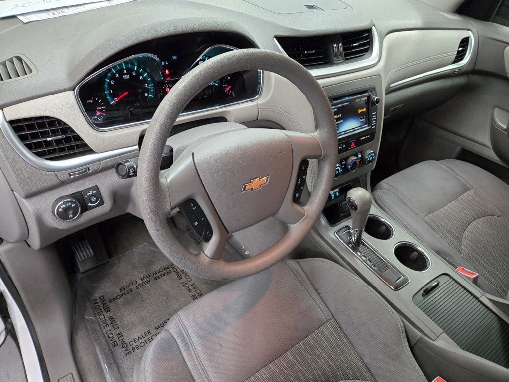 2017 Chevrolet Traverse FWD 4dr LS w/1LS - 22913308 - 7