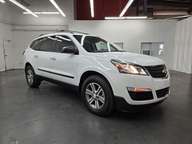 2017 Chevrolet Traverse FWD 4dr LS w/1LS - 22957111 - 3