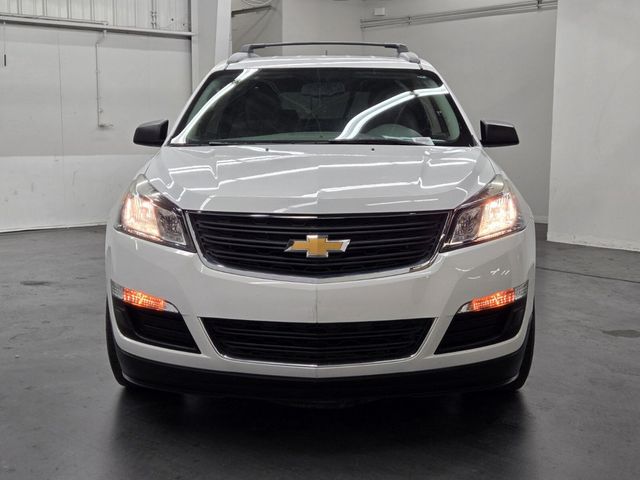2017 Chevrolet Traverse FWD 4dr LS w/1LS - 22957111 - 4