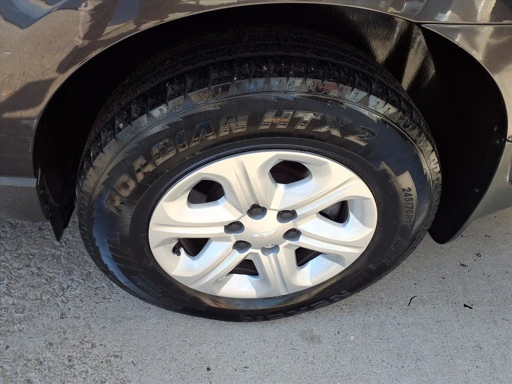 2017 Chevrolet Traverse FWD 4dr LS w/1LS - 22912245 - 4