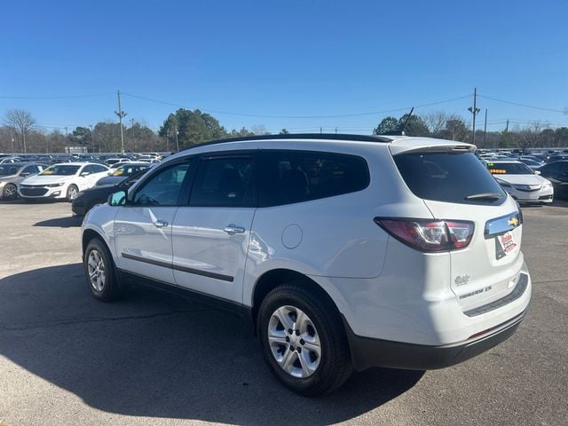 2017 Chevrolet Traverse FWD 4dr LS w/1LS - 22973418 - 5