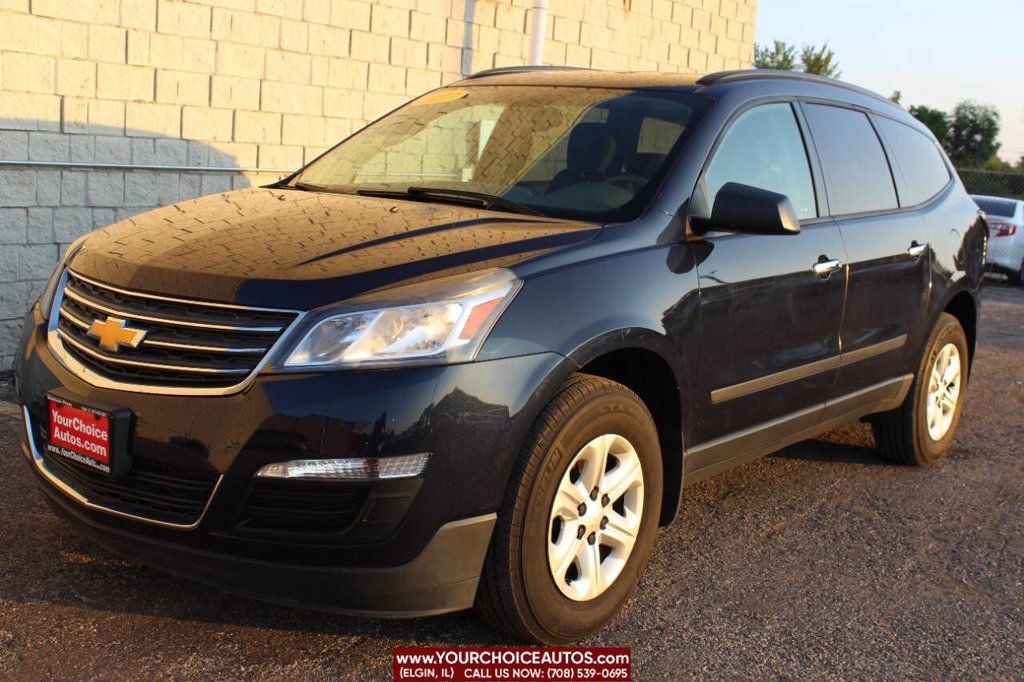 2017 Chevrolet Traverse FWD 4dr LS w/1LS - 22918926 - 0