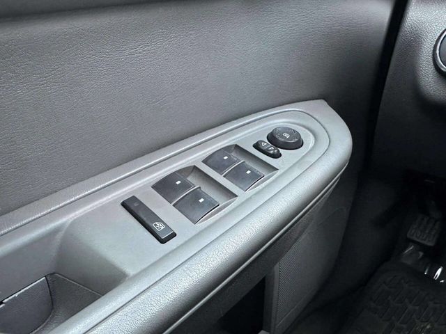 2017 Chevrolet Traverse FWD 4dr LS w/1LS - 22959328 - 28