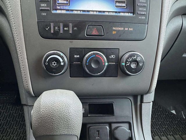 2017 Chevrolet Traverse FWD 4dr LS w/1LS - 22959328 - 30