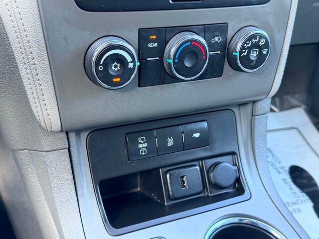 2017 Chevrolet Traverse FWD 4dr LS w/1LS - 23043871 - 42