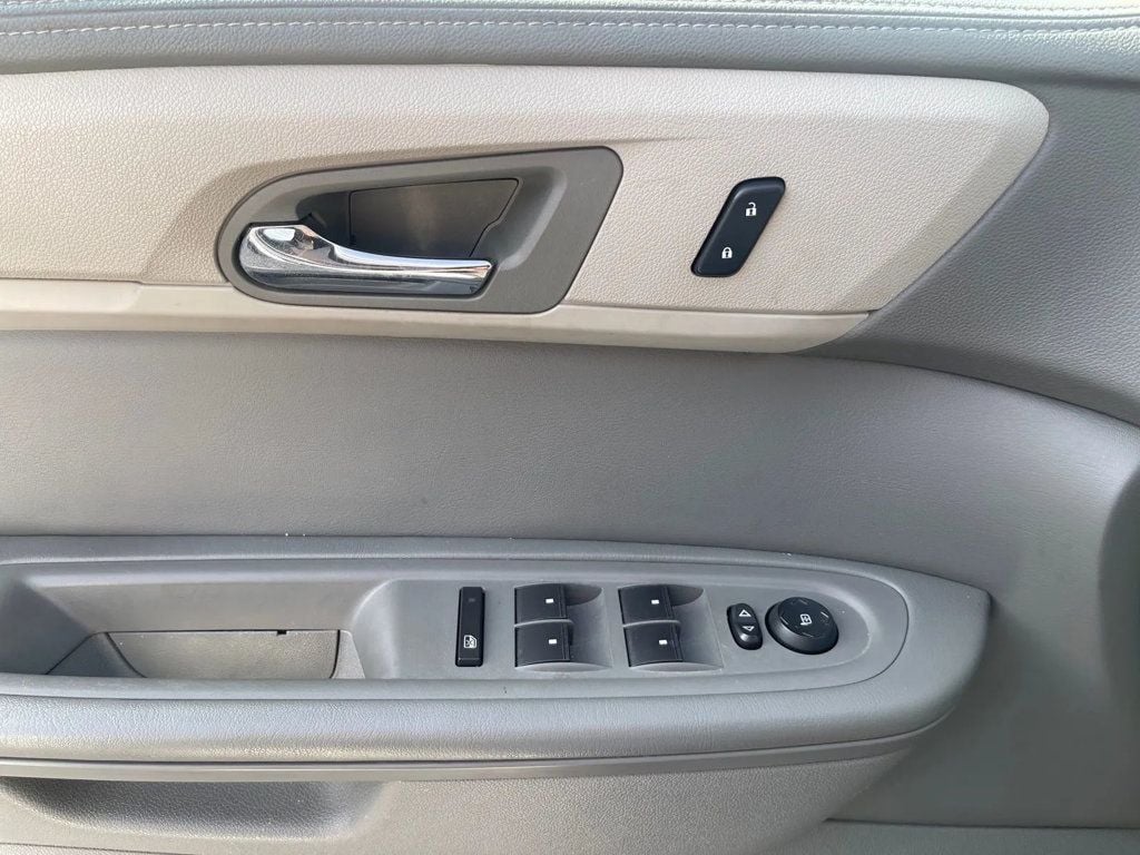 2017 Chevrolet Traverse FWD 4dr LT w/1LT - 22989146 - 15