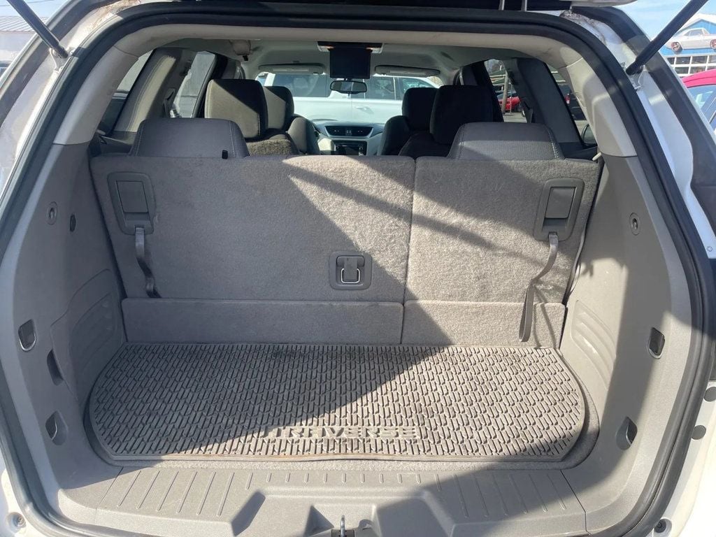 2017 Chevrolet Traverse FWD 4dr LT w/1LT - 22989146 - 17