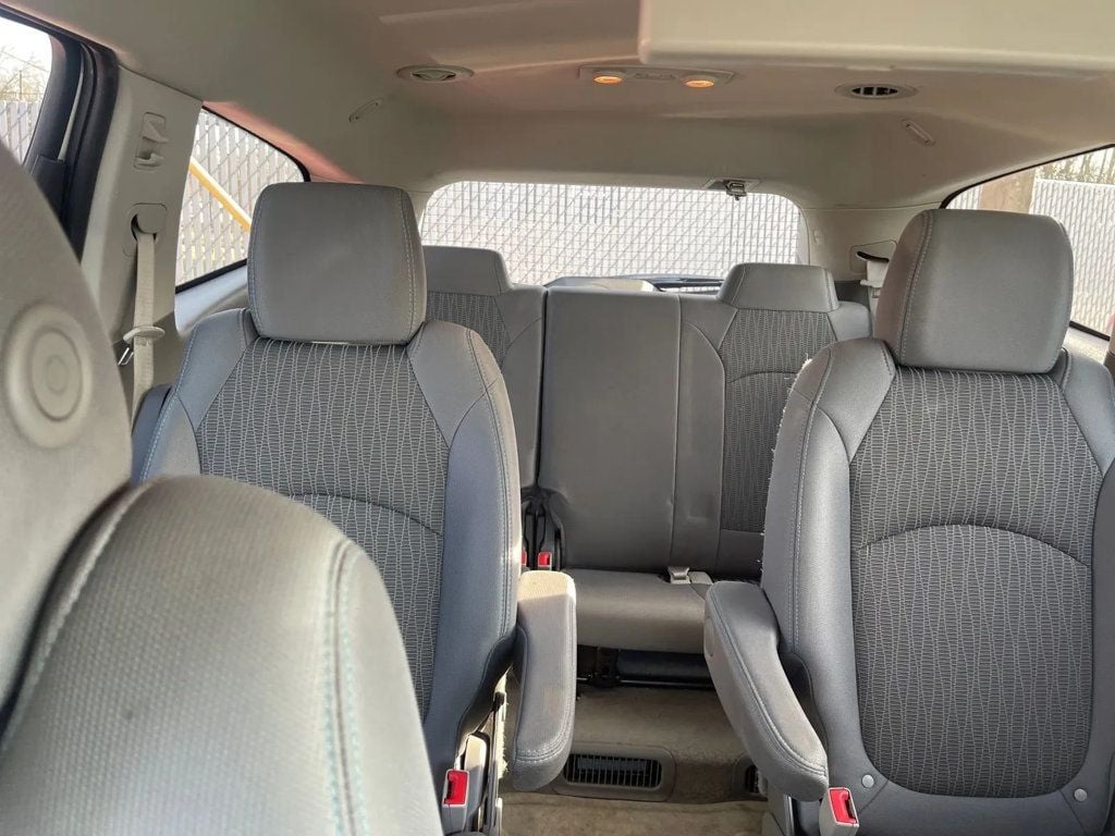 2017 Chevrolet Traverse FWD 4dr LT w/1LT - 22989146 - 20