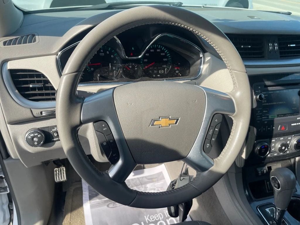 2017 Chevrolet Traverse FWD 4dr LT w/1LT - 22989146 - 8