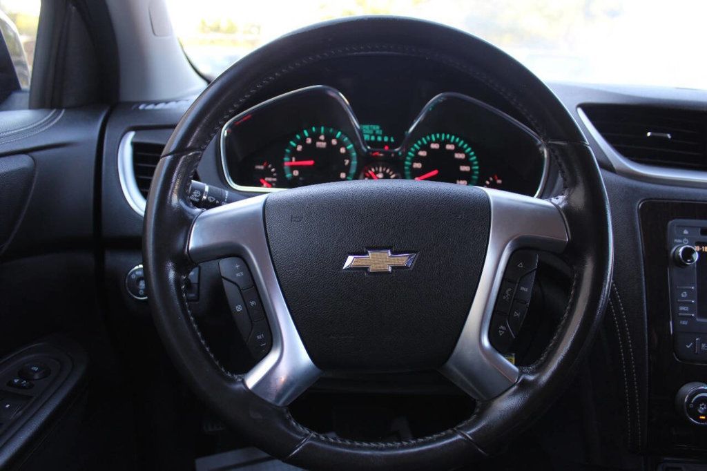 2017 Chevrolet Traverse FWD 4dr LT w/1LT - 22918290 - 24
