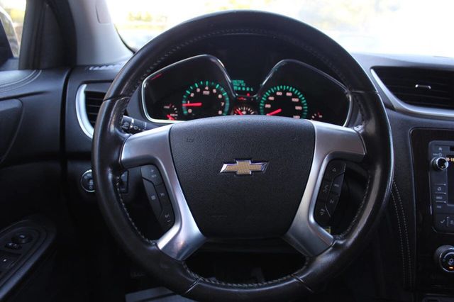 2017 Chevrolet Traverse FWD 4dr LT w/1LT - 22918290 - 24