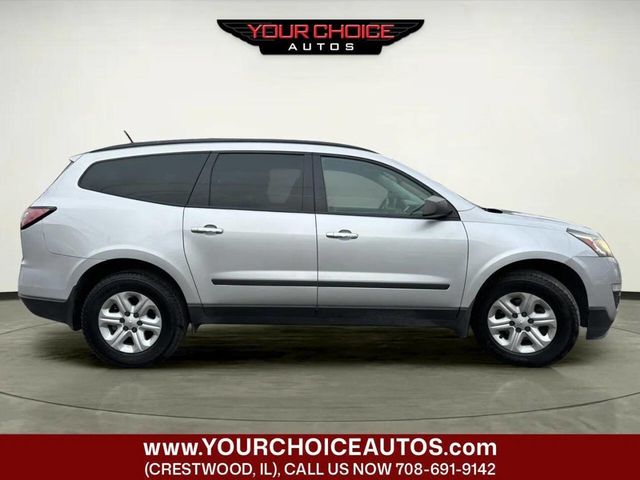 2017 Chevrolet Traverse FWD 4dr LT w/1LT - 22975797 - 4