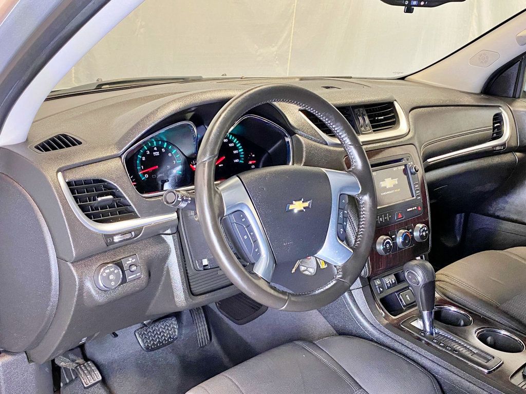 2017 Chevrolet Traverse FWD 4dr LT w/1LT - 23031850 - 22