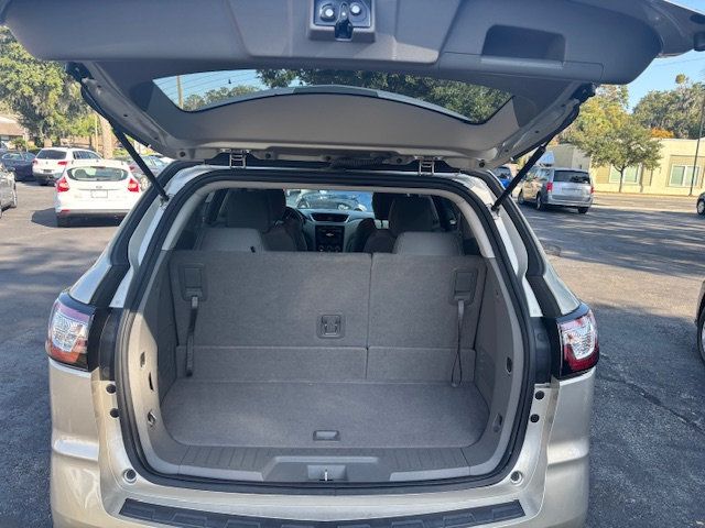 2017 Chevrolet Traverse FWD 4dr LT w/1LT - 22948636 - 18