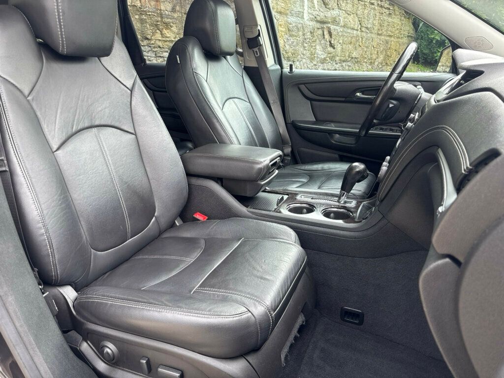 2017 Chevrolet Traverse FWD 4dr LT w/2LT - 23032183 - 11