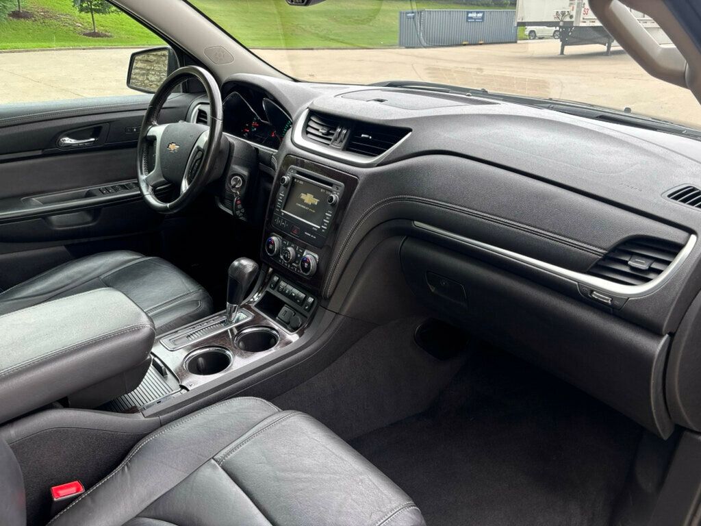 2017 Chevrolet Traverse FWD 4dr LT w/2LT - 23032183 - 12