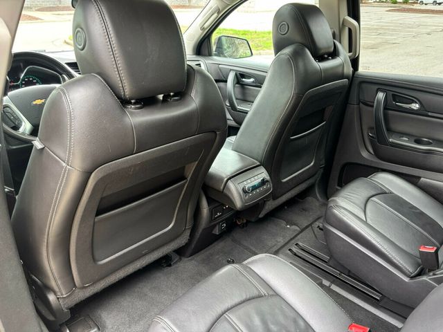 2017 Chevrolet Traverse FWD 4dr LT w/2LT - 23032183 - 15