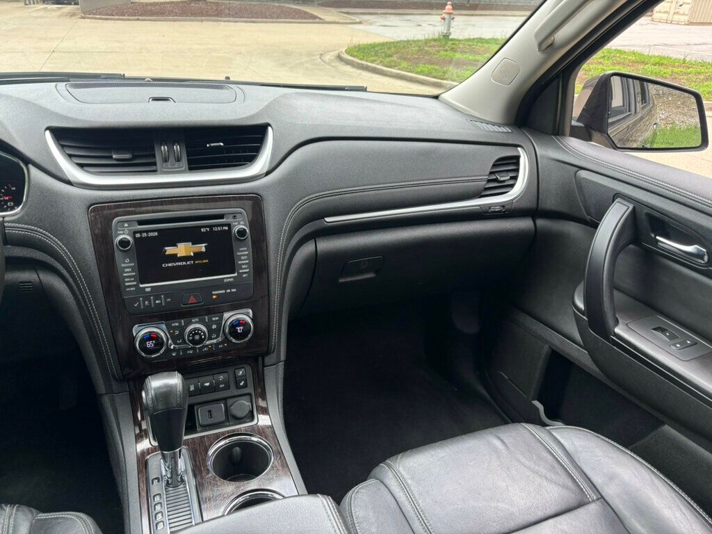 2017 Chevrolet Traverse FWD 4dr LT w/2LT - 23032183 - 25