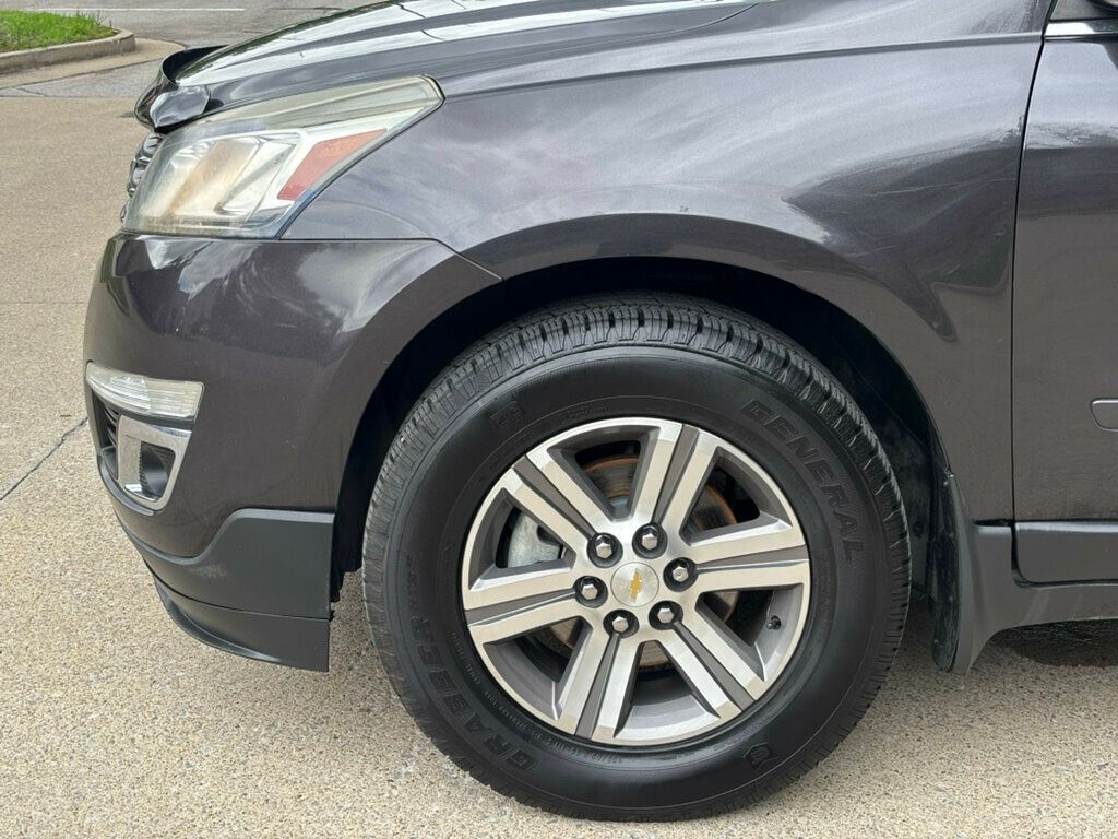 2017 Chevrolet Traverse FWD 4dr LT w/2LT - 23032183 - 37