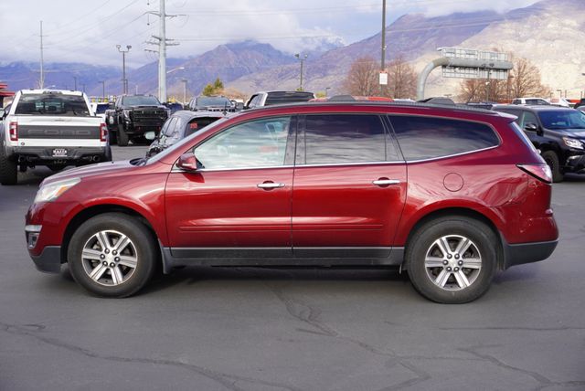 2017 Chevrolet Traverse LT - 22949453 - 1