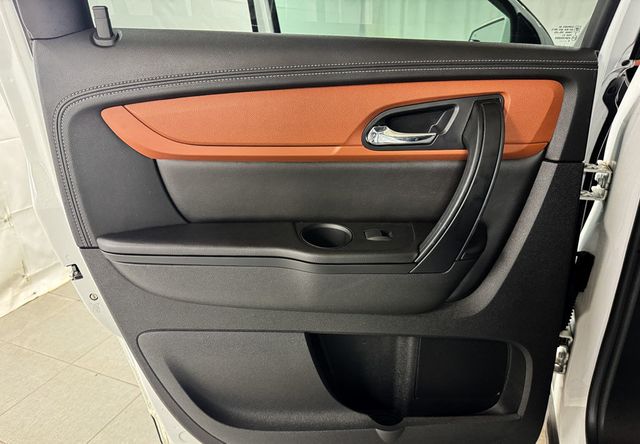 2017 Chevrolet Traverse LT - 23018837 - 15