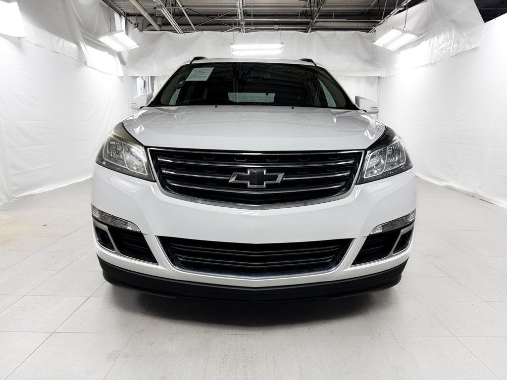 2017 Chevrolet Traverse LT - 23018837 - 1
