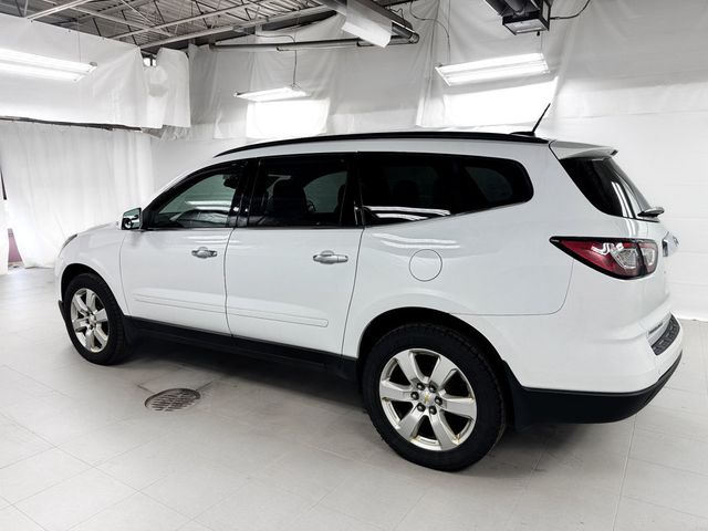 2017 Chevrolet Traverse LT - 23018837 - 2
