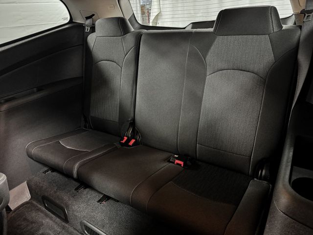 2017 Chevrolet Traverse LT - 23026536 - 9