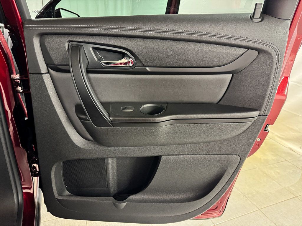 2017 Chevrolet Traverse LT - 23026536 - 15
