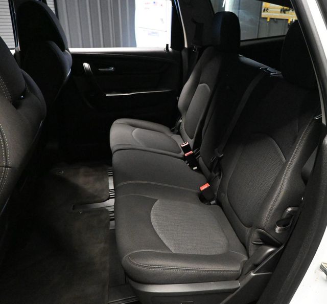 2017 Chevrolet Traverse LT AWD  - 23068128 - 15