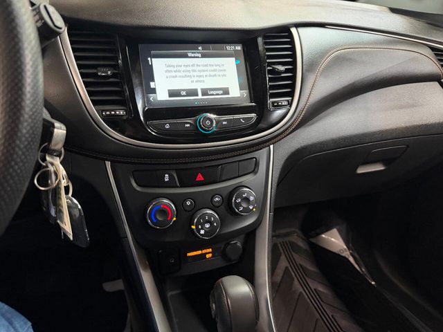 2017 Chevrolet Trax AWD 4dr LS - 22992743 - 35