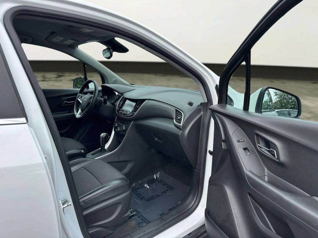 2017 Chevrolet Trax AWD 4dr LT - 23039961 - 19