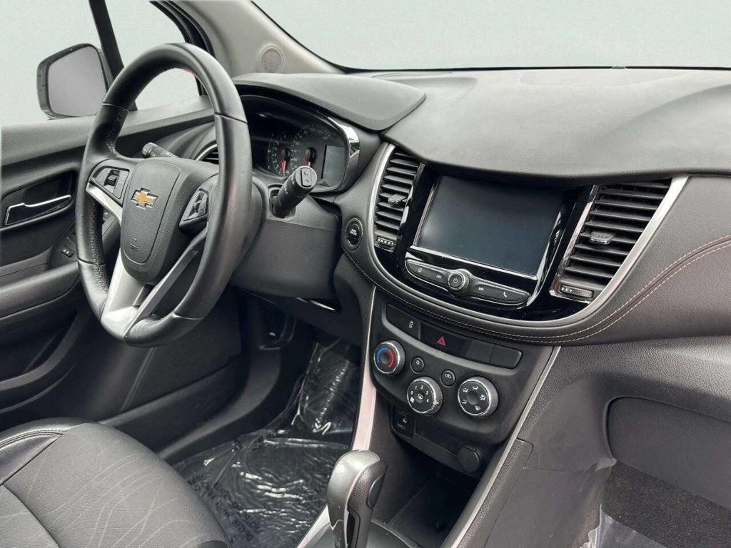 2017 Chevrolet Trax AWD 4dr LT - 23039961 - 21