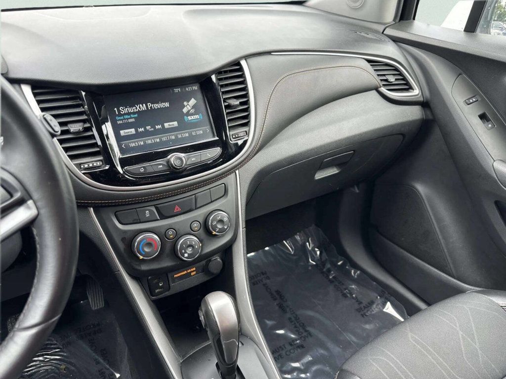 2017 Chevrolet Trax AWD 4dr LT - 23039961 - 28