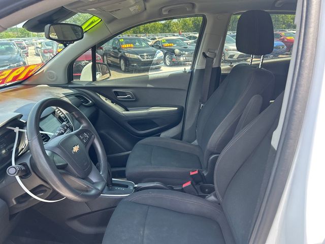2017 Chevrolet Trax FWD 4dr LS - 23026644 - 7