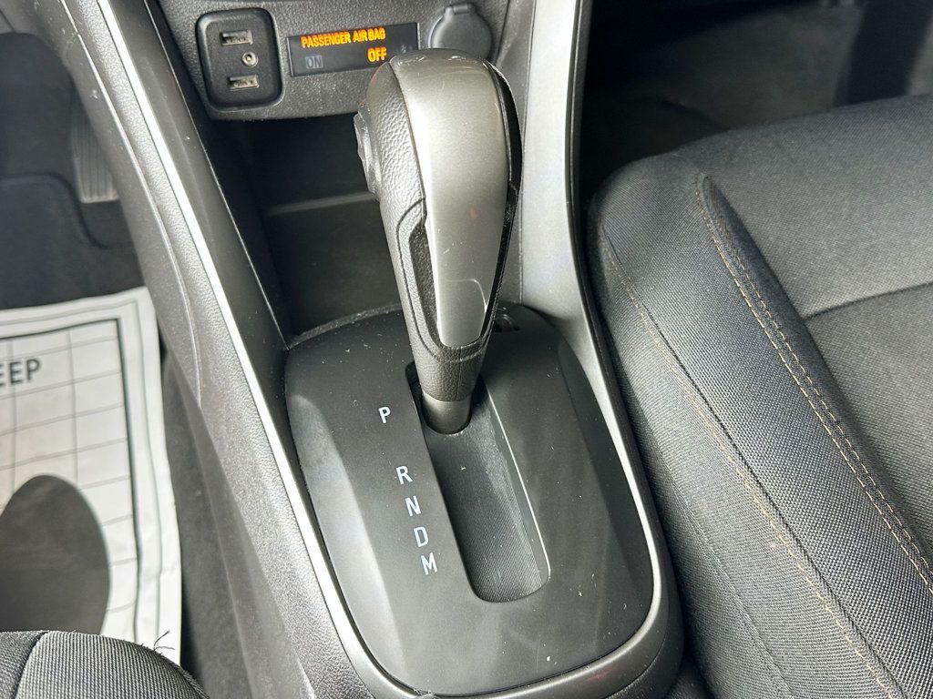 2017 Chevrolet Trax FWD 4dr LT - 23040319 - 25