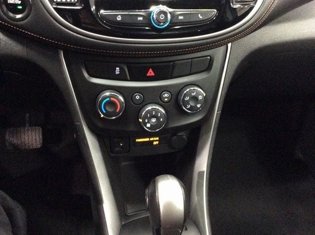 2017 Chevrolet Trax FWD 4dr LT - 22913524 - 20