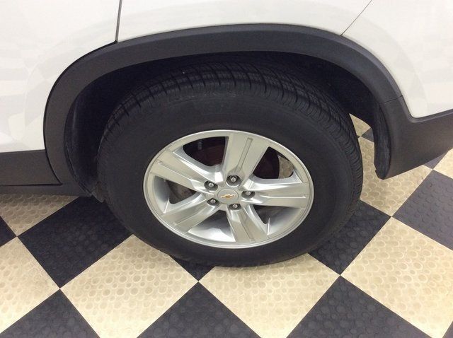 2017 Chevrolet Trax FWD 4dr LT - 22913524 - 29