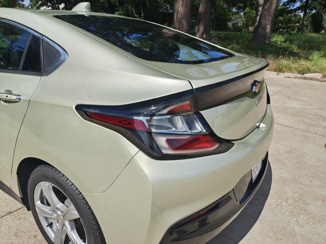 2017 Chevrolet Volt 2017 Chevyrolet Volt Plug-In Hybrid Electric PHEV - 22885974 - 16