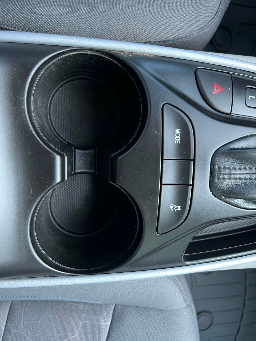 2017 Chevrolet Volt LT photo 22
