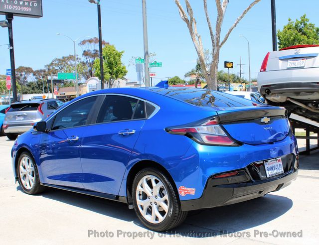 2017 Chevrolet Volt 5dr Hatchback Premier - 23018774 - 4