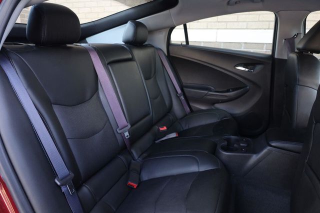 2017 Chevrolet Volt Premier - 23064946 - 20