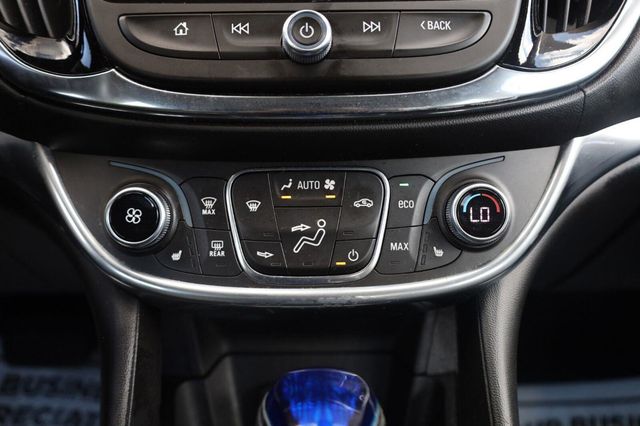 2017 Chevrolet Volt Premier - 23064946 - 34