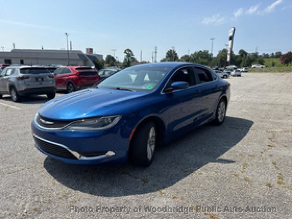 2017 Chrysler 200 Limited Platinum FWD - 23052007 | Video 1