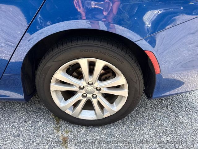 2017 Chrysler 200 Limited Platinum FWD - 23052007 - 13